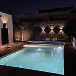 Boutique Getaway Culture Nest