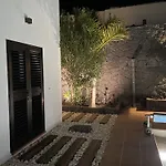 Boutique Getaway Culture Nest Βίλα