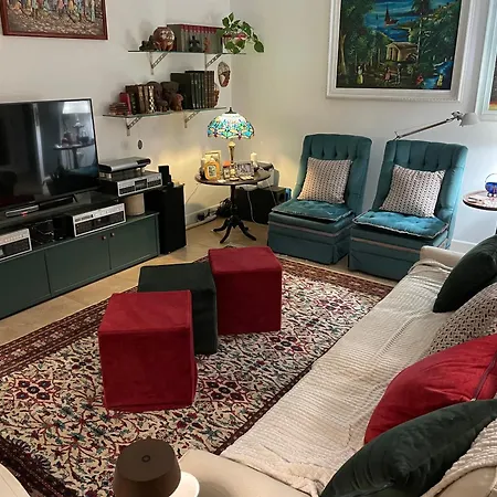 Boutique Getaway Culture Nest